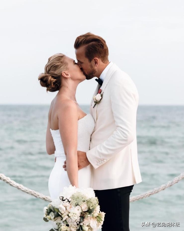 世界杯最美韩国太太团,英格兰顶级太太团欧洲杯