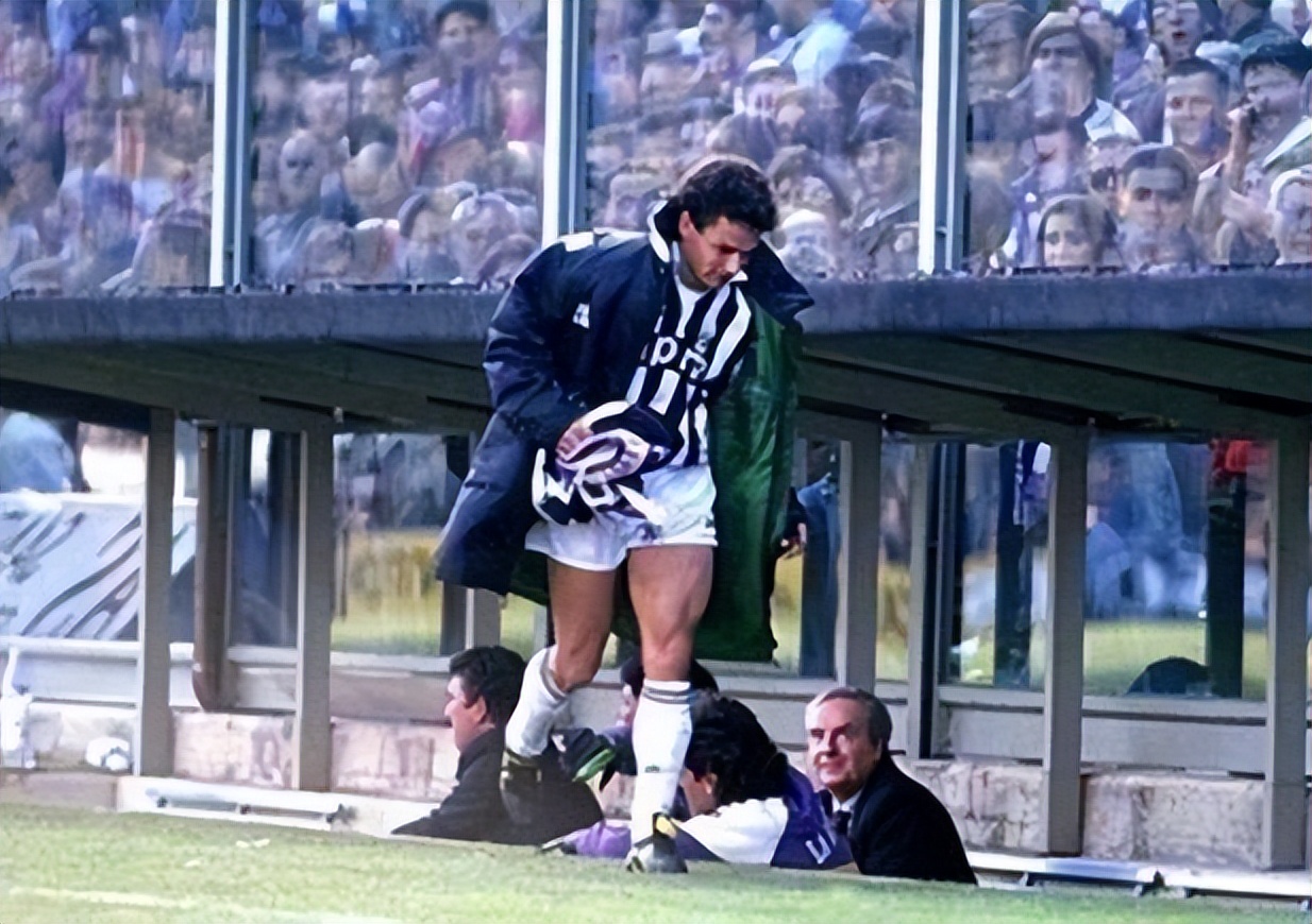 意大利罗伯特巴乔图片,意大利天之骄子罗伯特巴乔