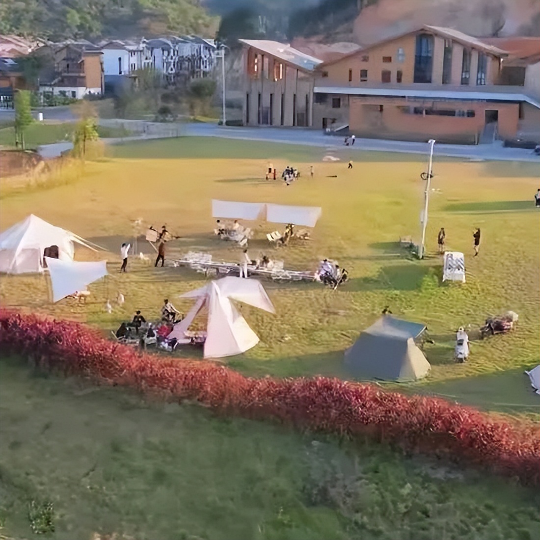 武鸣府城周围适合露营的地方,lounge露营基地武鸣