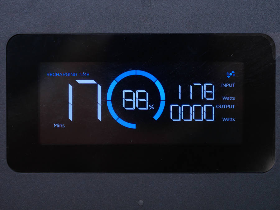 户外电源：打开露营格局的核心！正浩DELTA2电源使用体验