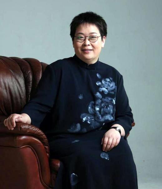 央视至今未婚的八位女主持人,至今未婚11位央视女主持