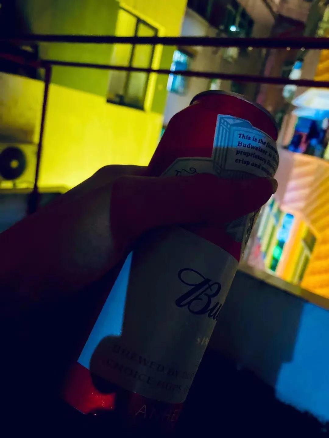 情感语录生活感悟女声,情感语录生活就是自己哄自己