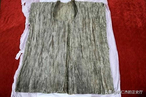 英国殖民时期女人,英国女性各时代穿着