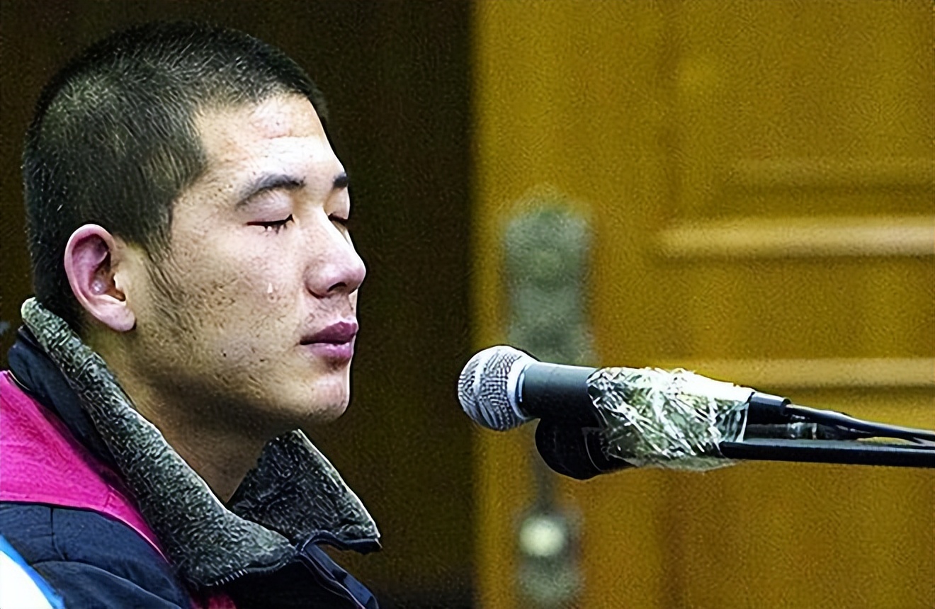 小贩持刀捅城管第一案辩护词,城管被小贩捅死第一案律师辩词