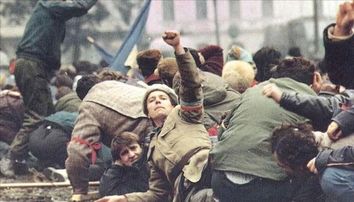 东欧剧变的原因和性质及后果,东欧剧变的原因及过程纪录片