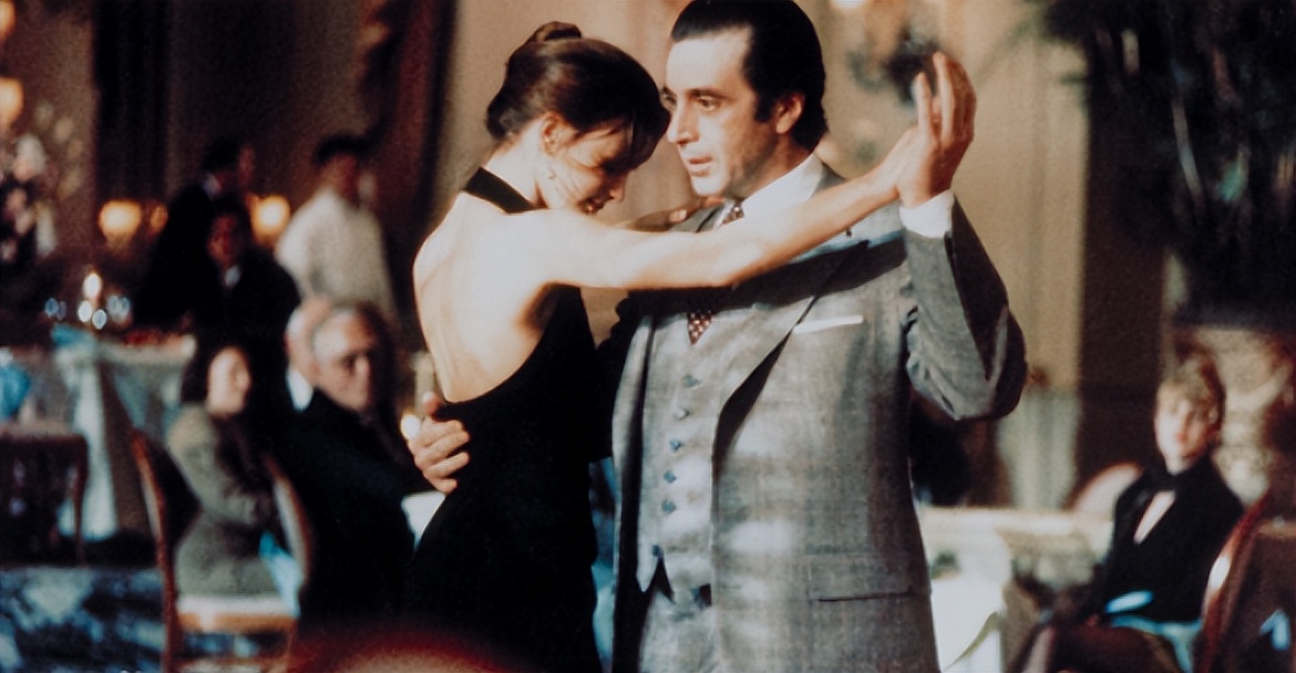 《卡门》与《探戈》：拉康的“镜中之镜”，是一种支离破碎的恐怖