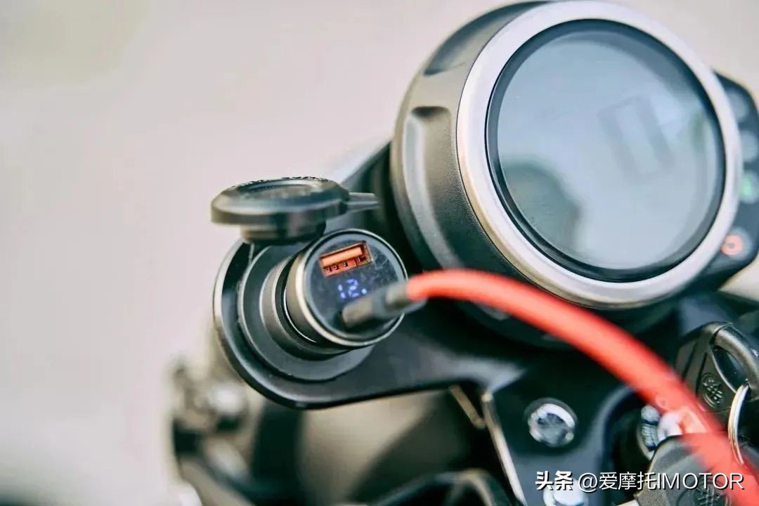 雅马哈gt150最新款,雅马哈发布通勤复古车gt150fazer