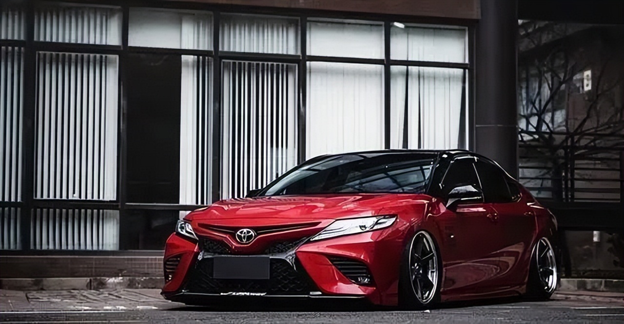 中置喇叭功能,中置喇叭应该是什么效果