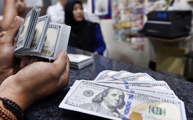 美国为什么要订购中国的c919,美国花300亿买半导体