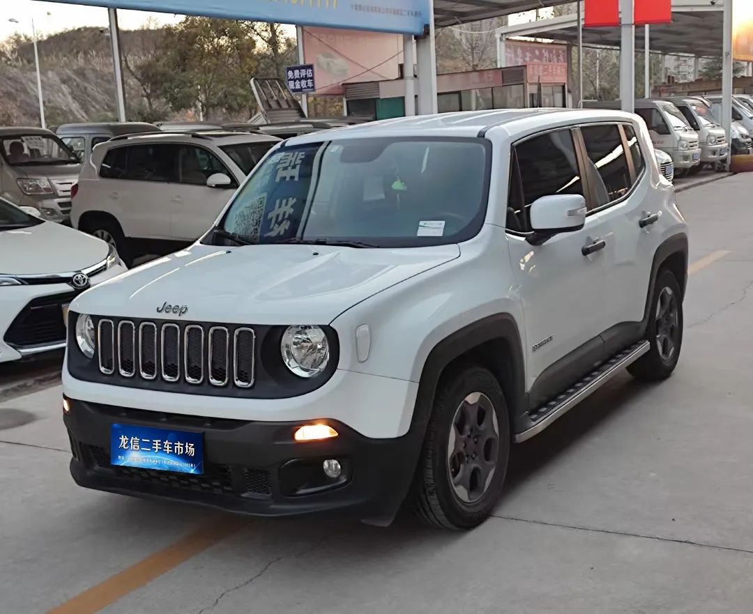 十堰龙信二手车市场雅阁,十堰龙信国际汽车城二手车直播