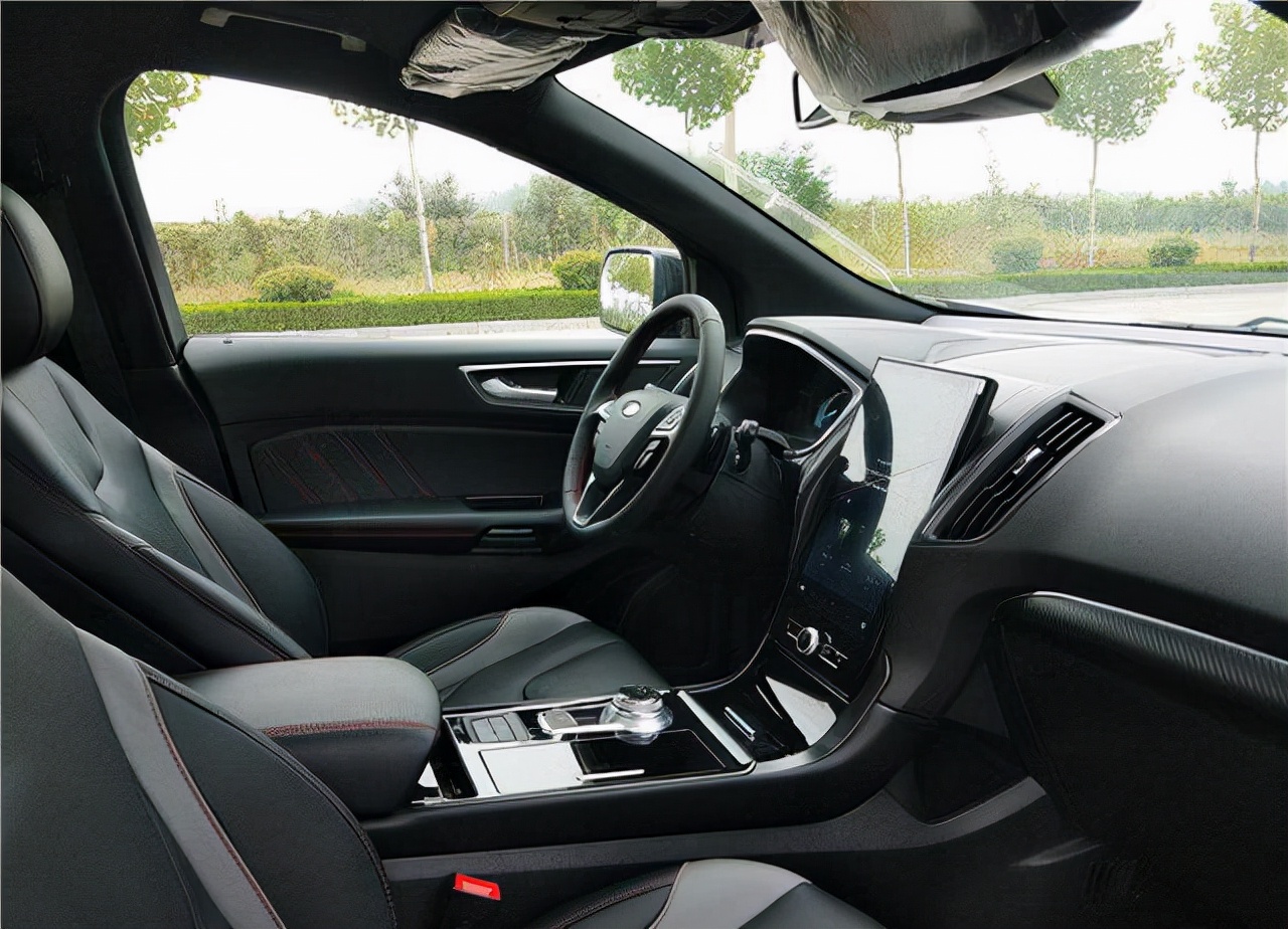 28万提了辆丰田汉兰达,27万汉兰达提不到车