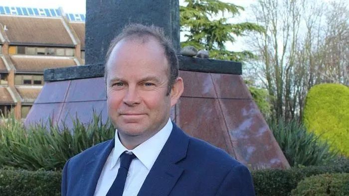 萨里郡私立学校排名,萨里大学院校介绍