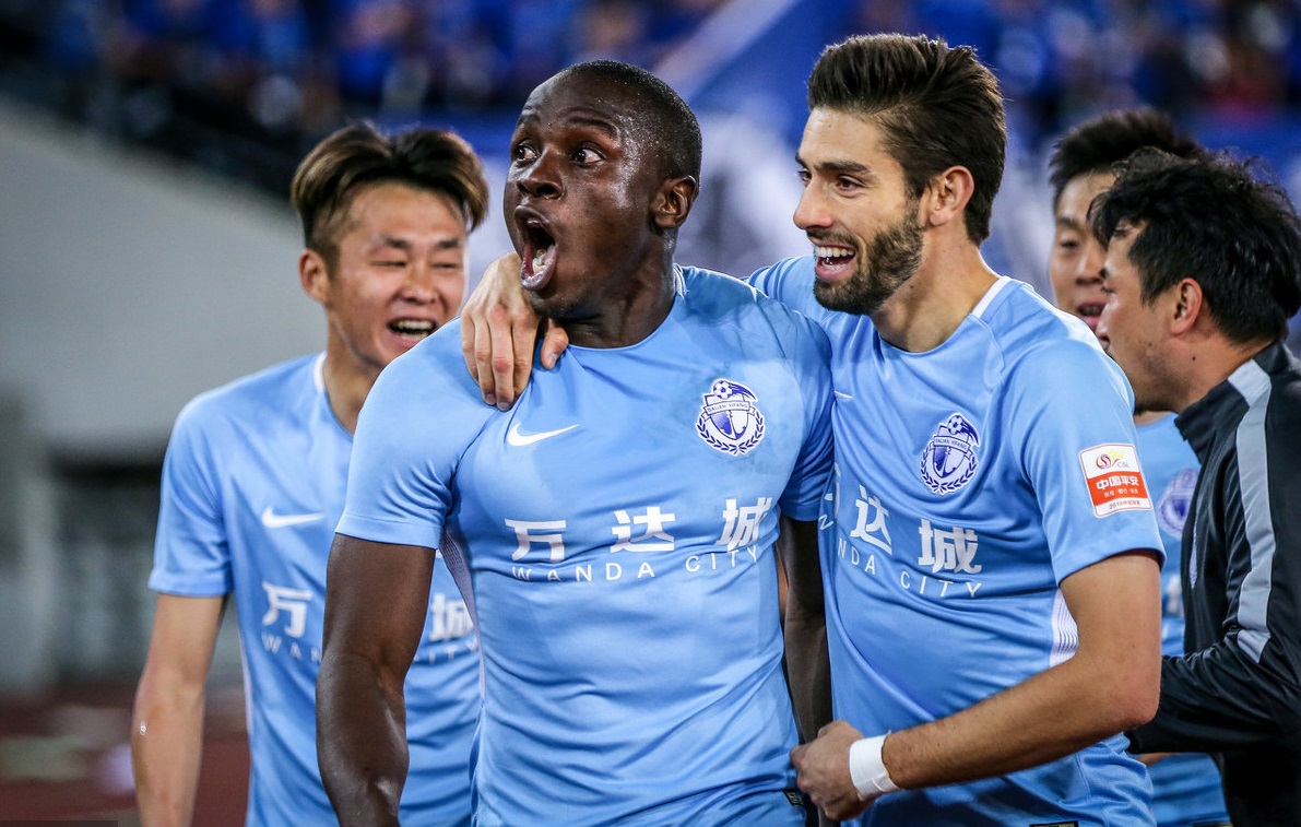 大连人足球青训基地王健林,王健林西班牙青训成果如何