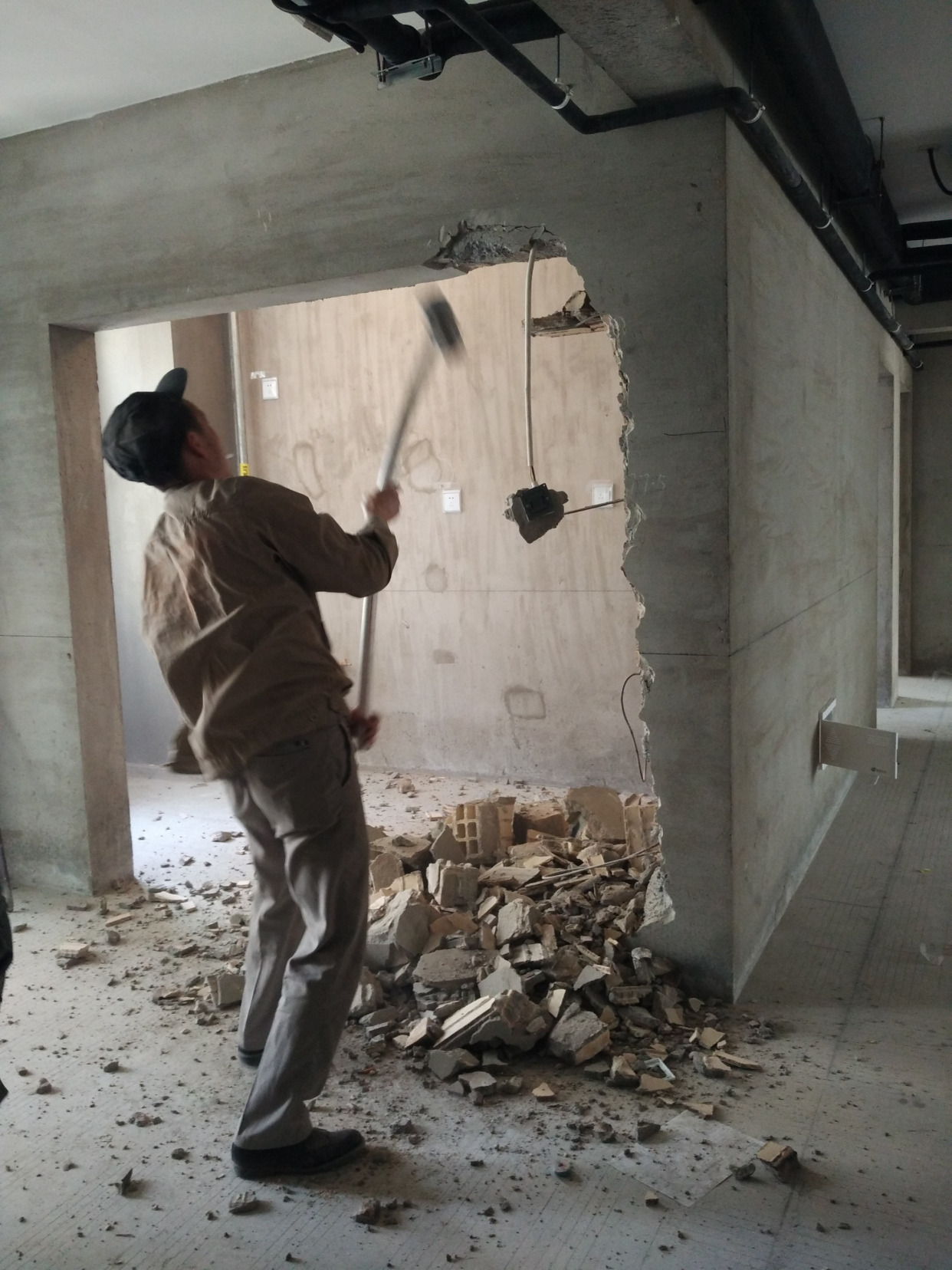 装修别花太多钱,装修别再刷大白墙