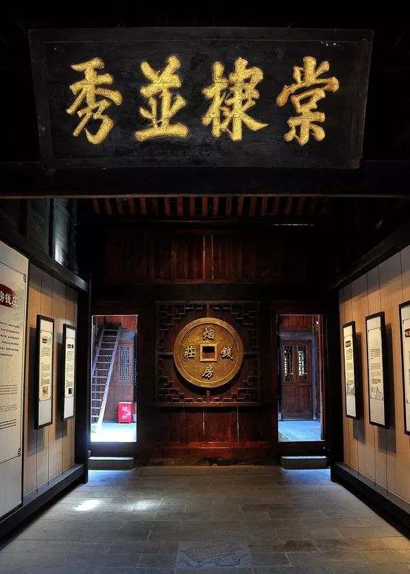 踏迹寻音:“东南佳山水武陵花雨深”的重庆黔江