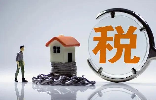 鹤壁十万买八套房是什么样的房 (男子在鹤壁十万买八套房)