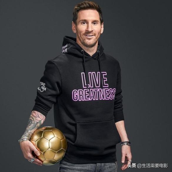 足球纹身禁止铲球,足球运动员不允许露纹身