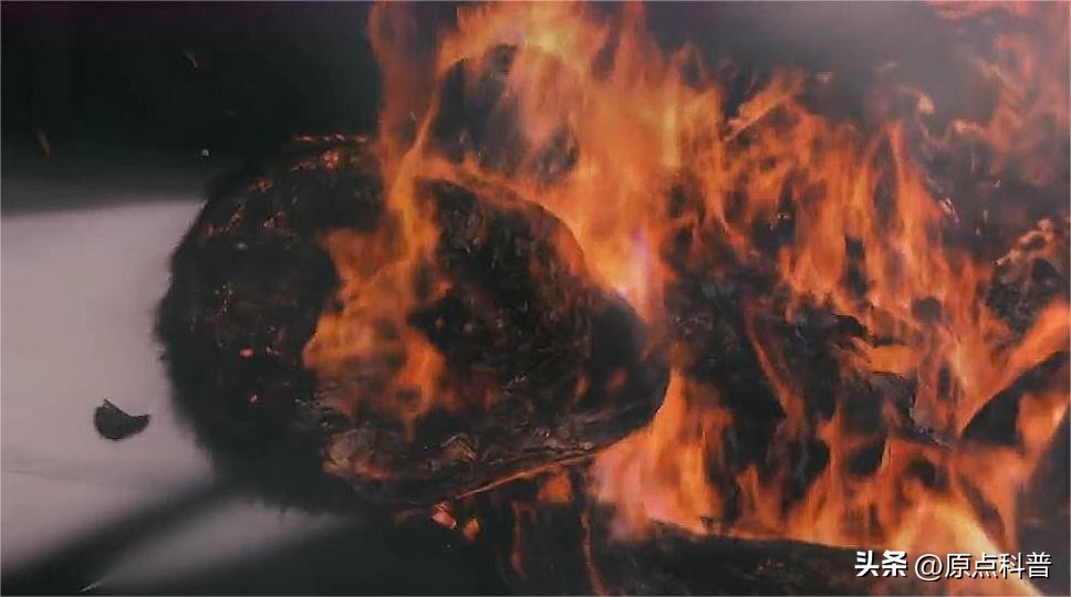 世界上七大离奇事件视频,世界各地发生的奇异现象