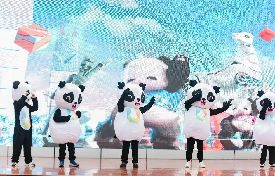 开学啦听听新生的感受,开学了看一下宿舍的环境