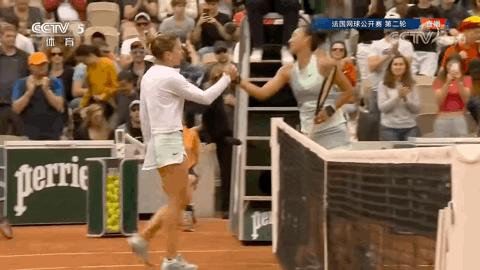 热点||挑战世界第一，这个19岁中国网球美少女是下一个李娜么？