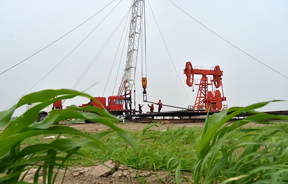 2013年中国315亿元接手美国抛弃的油田，遭西方嘲笑，如今赚大了