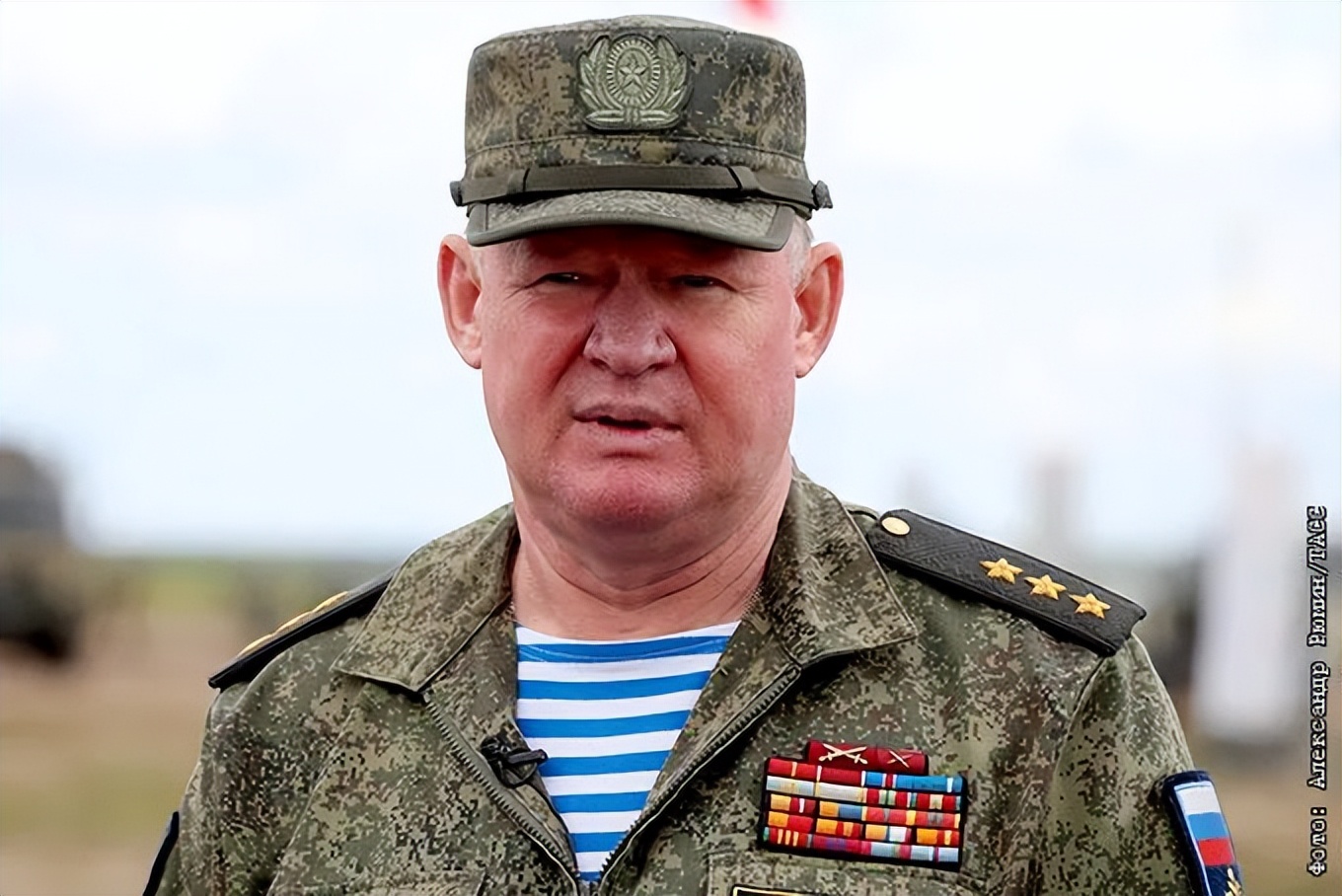 俄军内部“突然生变”!伞兵当步兵用空降兵司令被解职,上面震怒