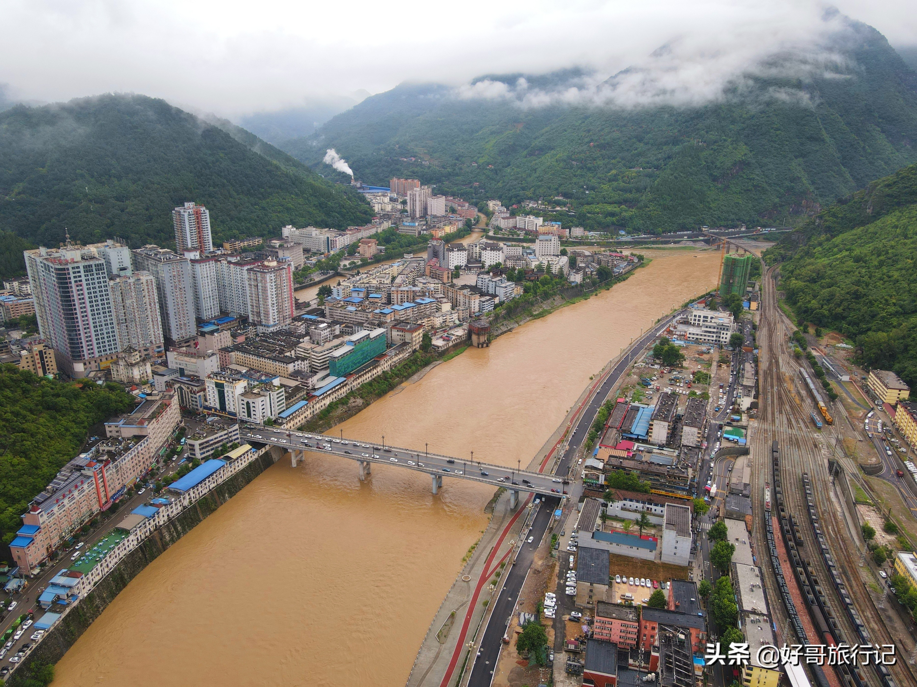 略阳两江交汇在哪里,略阳千里嘉陵江