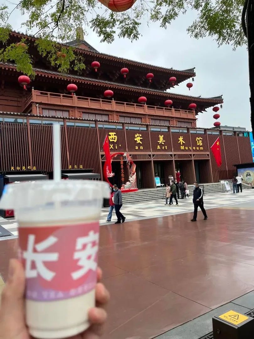 西安年轻人一年生活开支,西安年轻人月消费