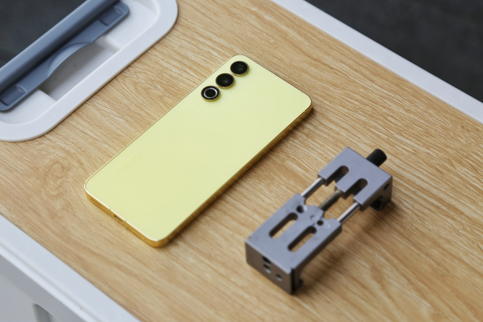 聊聊你的魅族20系列使用感受,魅族20使用后总结4个优点3个缺点