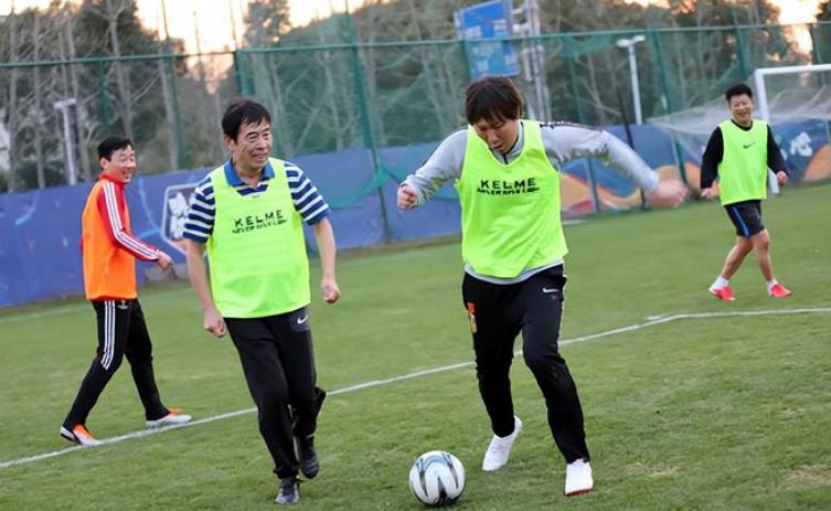 麻将的高手，足球的毒瘤，陈戌源必将被钉死在历史的耻辱柱上