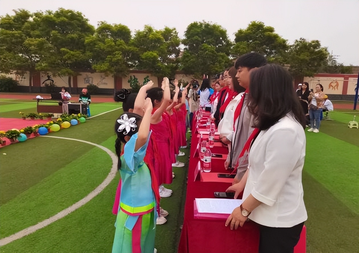 小学六一筑梦新时代文艺汇演活动,小学庆六一文艺汇演活动报道