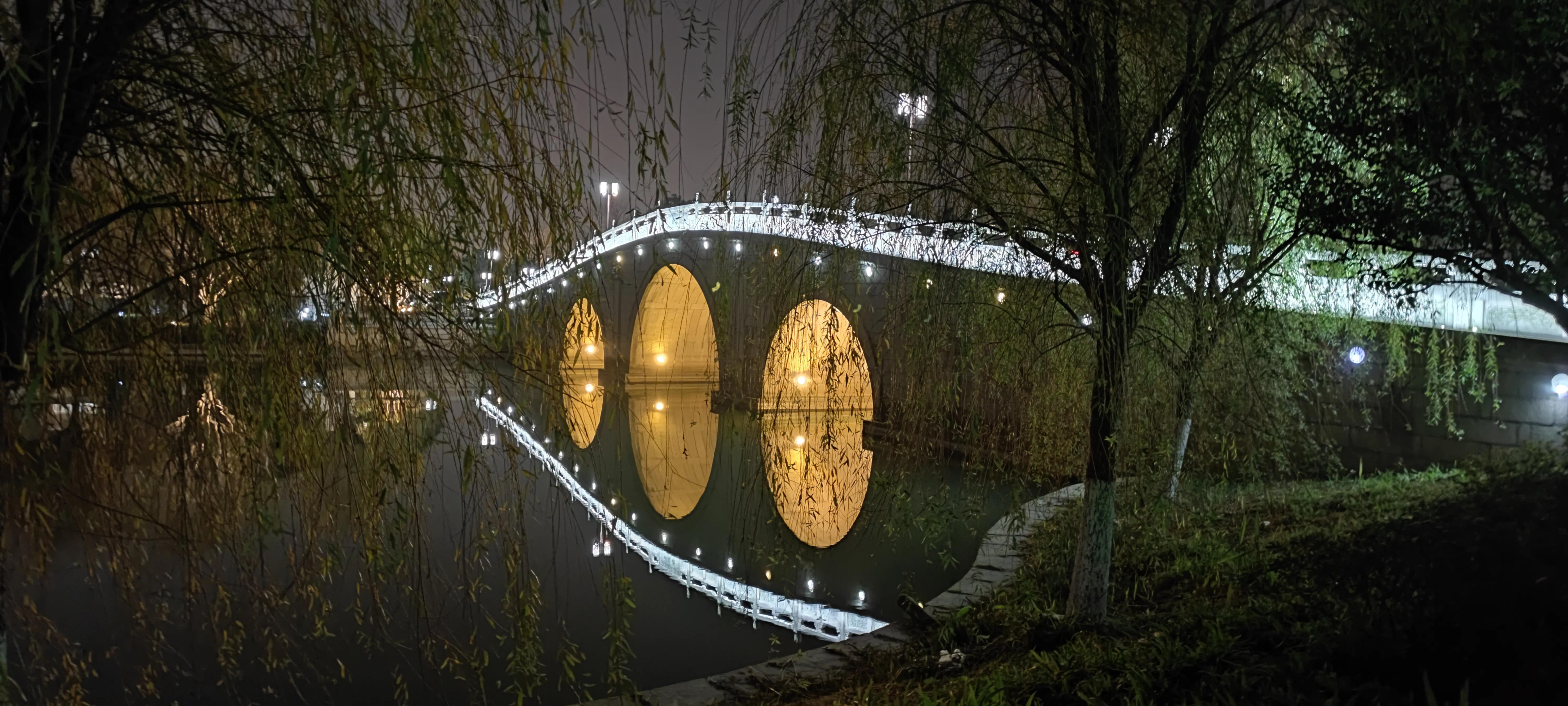 小米mix4降价了还值得买吗,小米mix4直降1300到底值不值