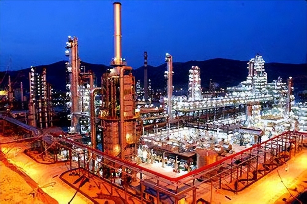 美西方对俄石油限价,美国为何能限制俄罗斯石油价格