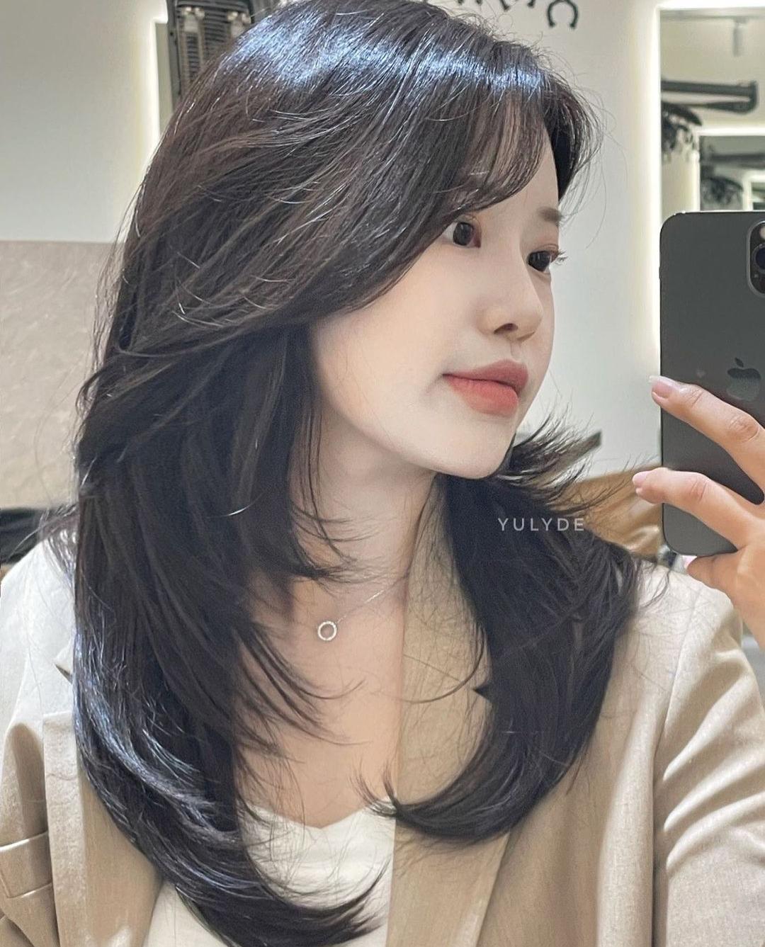 大圆脸适合什么发型,圆脸烫什么发型好看