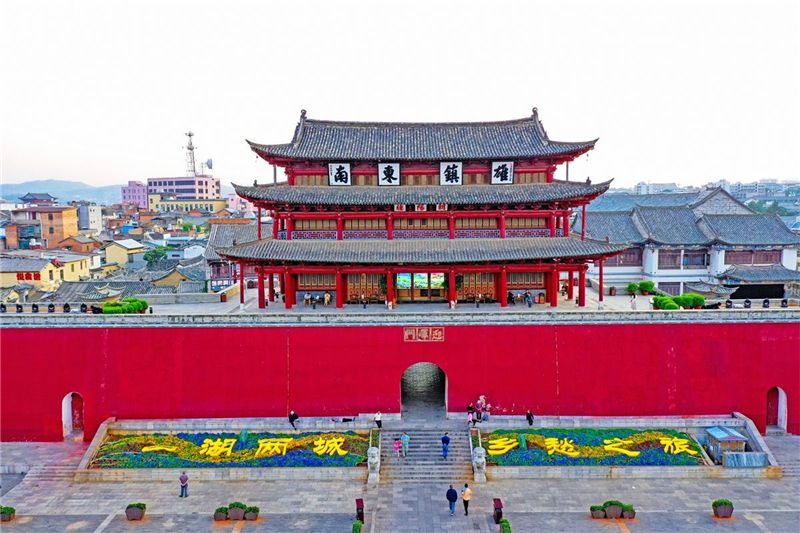 有一种叫云南的生活|漫步千年古城追寻红河雅致时光