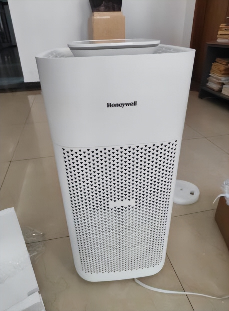 亲自对比两款高端空净，拆开发现里面各有乾坤，国产技术反超洋货