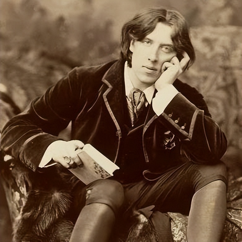 爱尔兰都柏林留学费用,在爱尔兰留学怎么去其他国家旅游