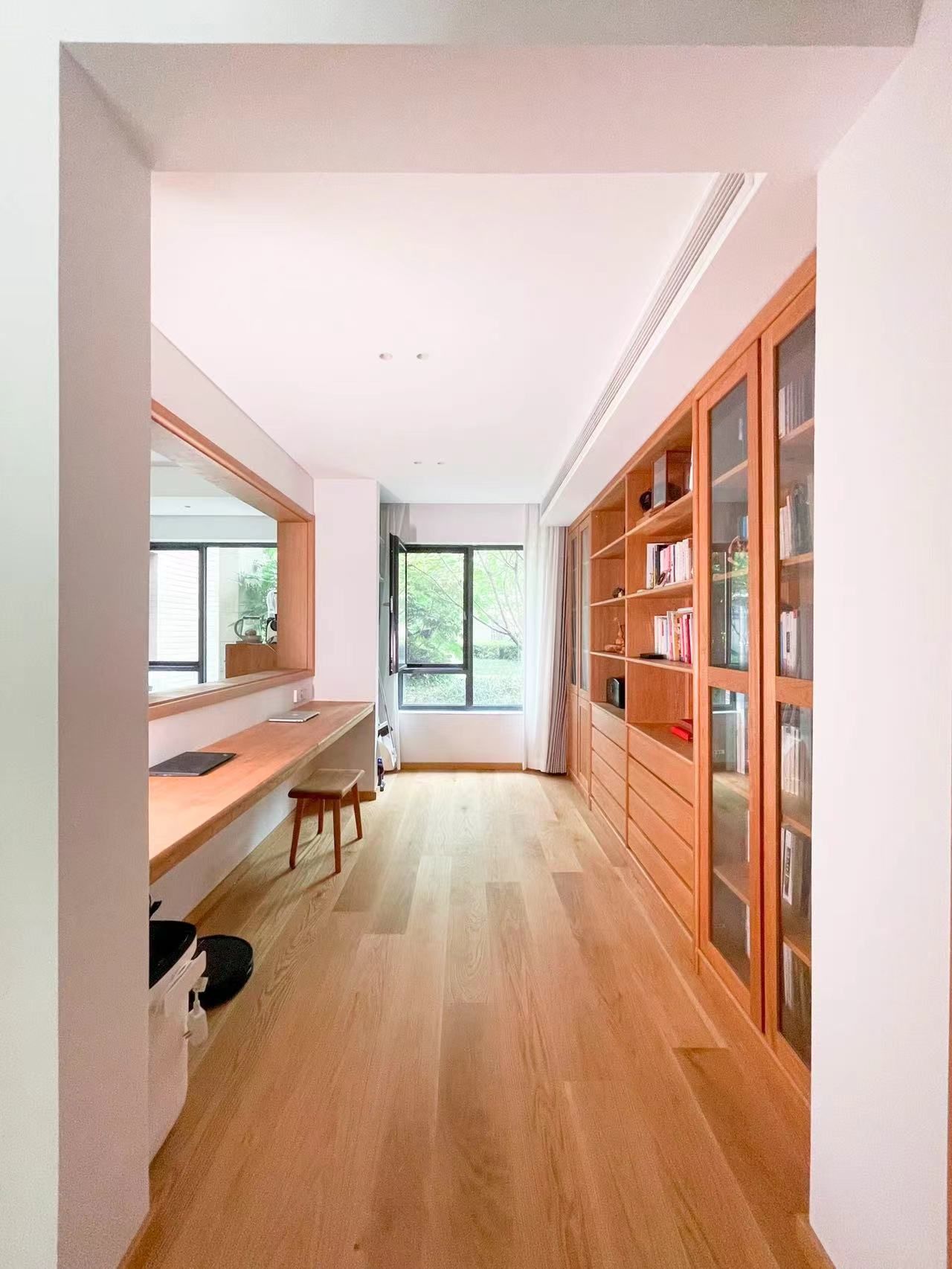 家具甲醛是关窗还是开窗消得快 (家具中的甲醛什么时候能够挥发完)