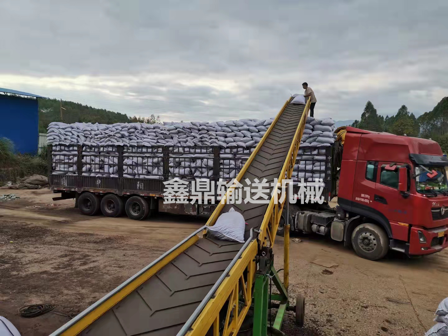 椋熷搧涓嶉攬閽㈣緭閫佹満,涓嶉攬閽㈢綉甯﹂鍝佽緭閫佹満