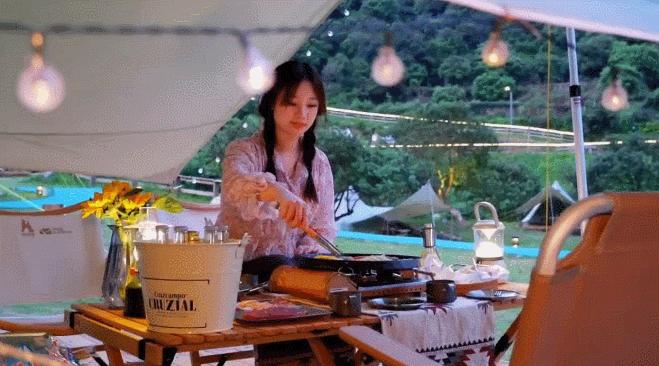 幕天席地位置,幕天席地