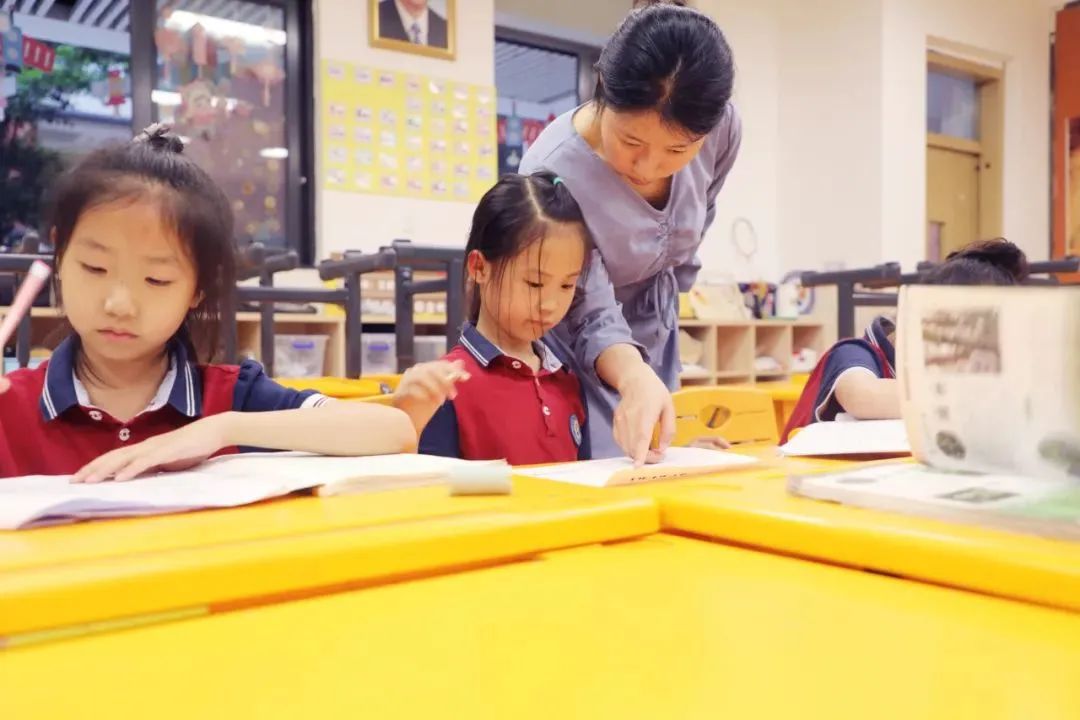 华师中旭学校是公立还是私立,华东师范大学附属中旭学校