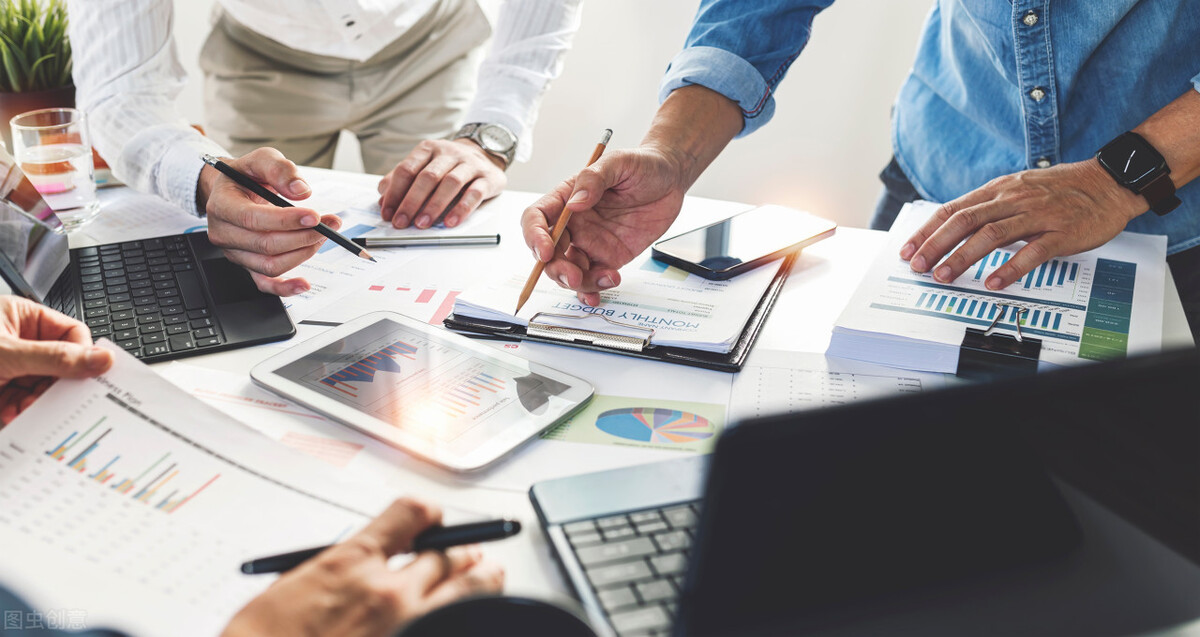 月薪5w的人一天在做什么,怎么样给领导发信息找工作