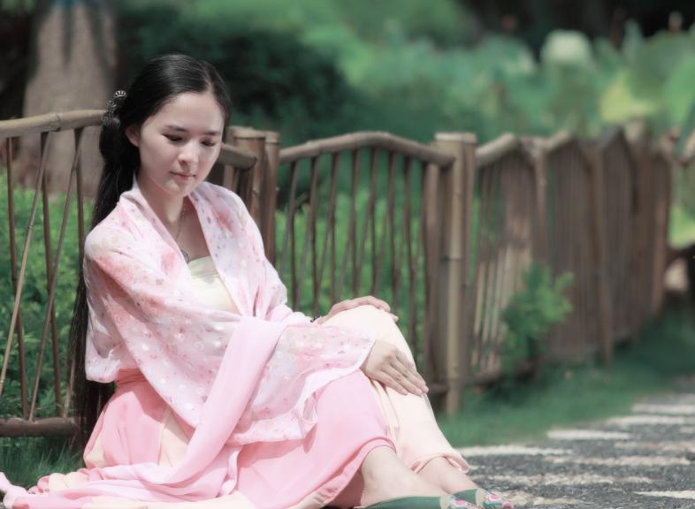 “诗豪”高水平的10首七绝，《望洞庭》第三，哪两首比它更强？