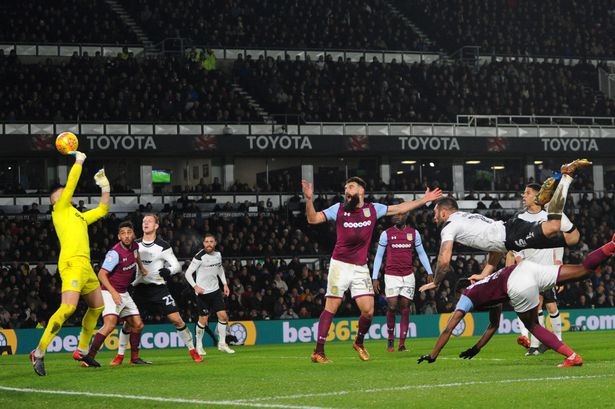 足坛奇葩故事,足坛奇葩故事仰卧撑