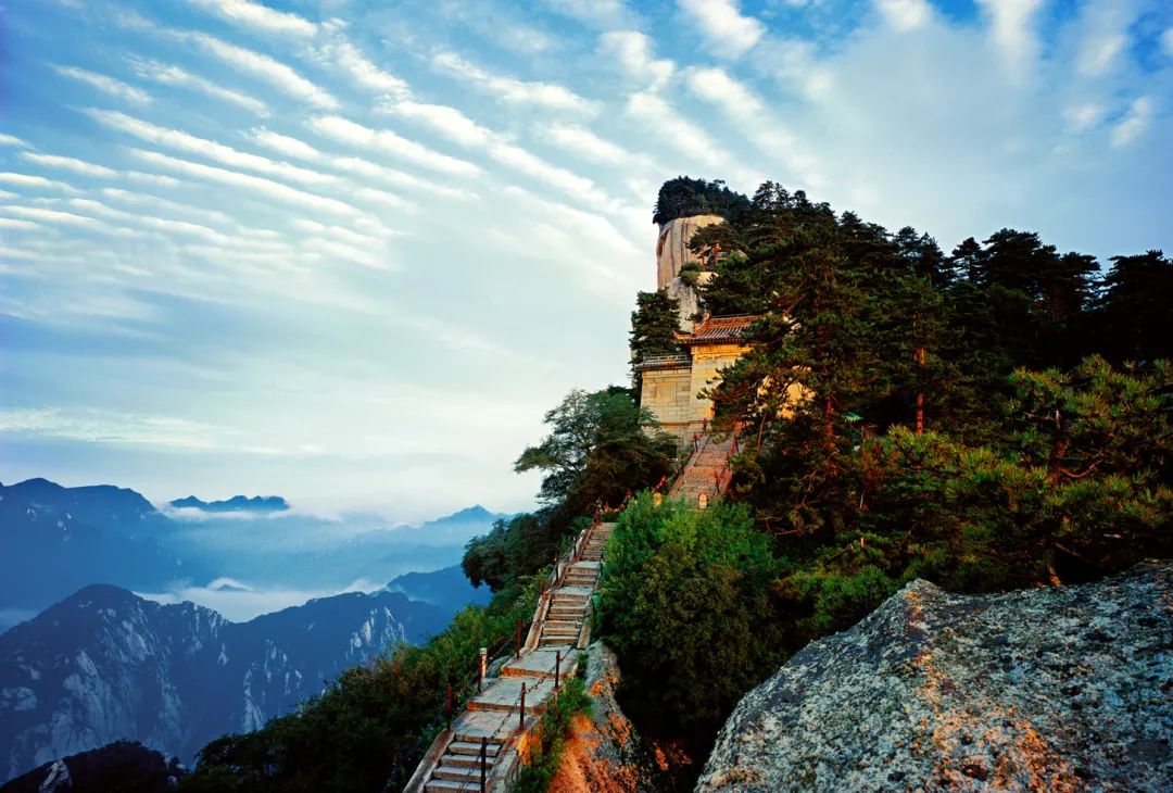 华山的美丽与壮观,华山险峻吗