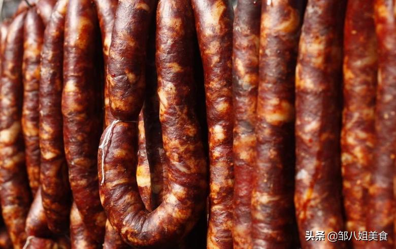 灌香肠的正宗配方都放什么调料,灌香肠的正确方法和配方