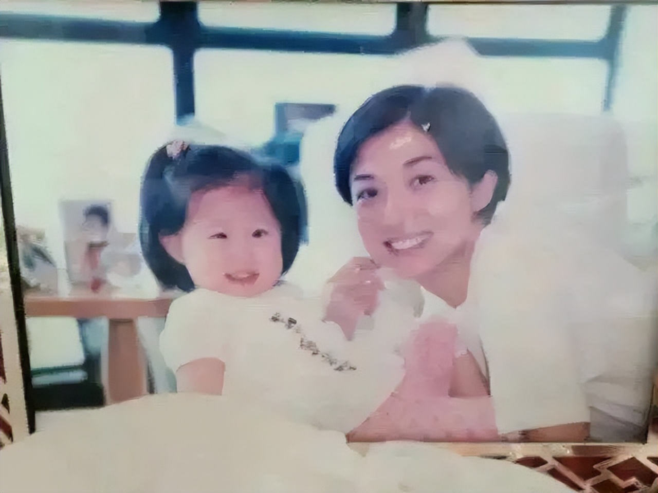 关于成龙的女儿的事,成龙女儿最新消息视频