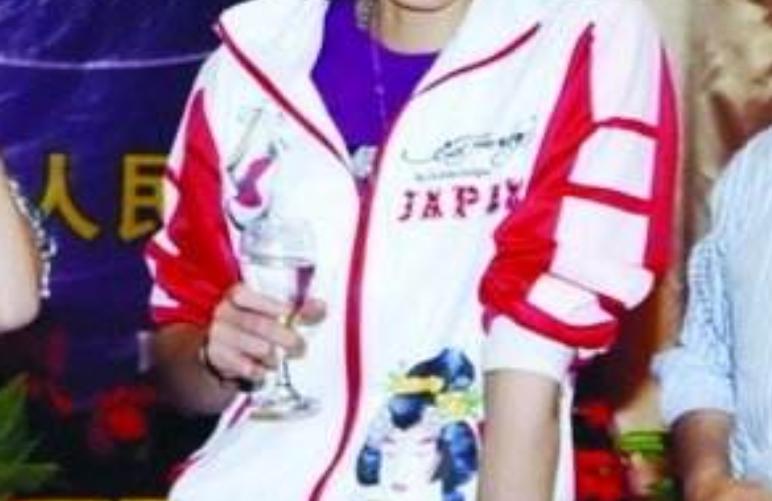 王治郅隋菲菲绯闻,篮球美女隋菲菲年轻照片