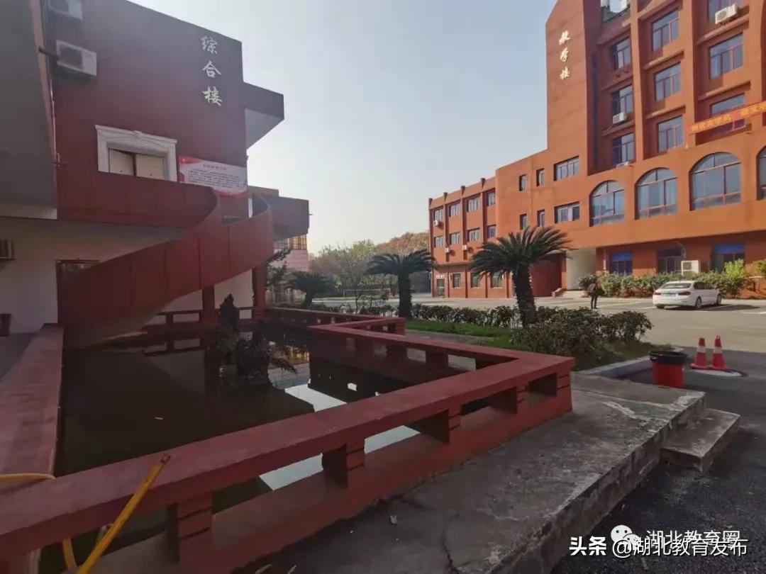 武汉锐科中等职业技工学校怎么样,武汉市锐科中等职业技术学校就业