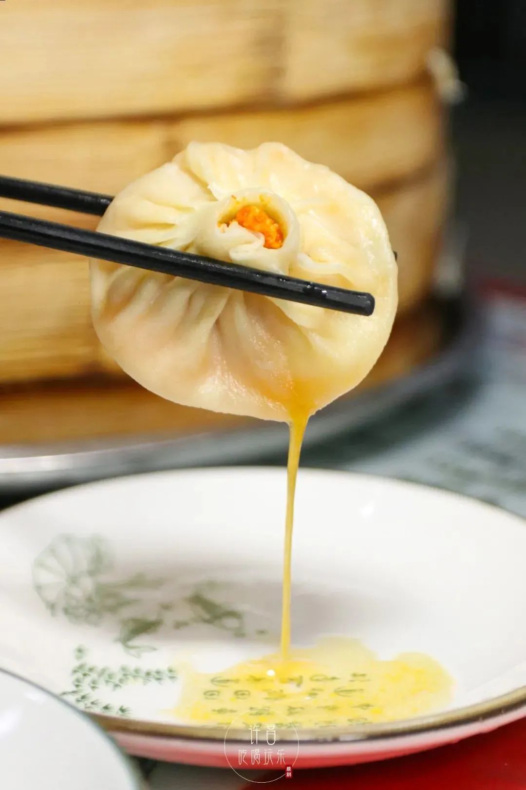 许昌好吃的老店推荐,许昌哪家店薄皮素包子好吃